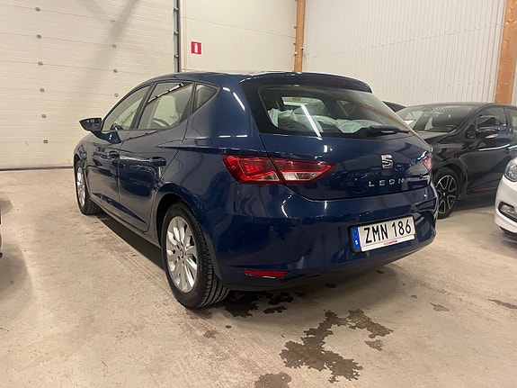 Seat Leon 5 of 5
