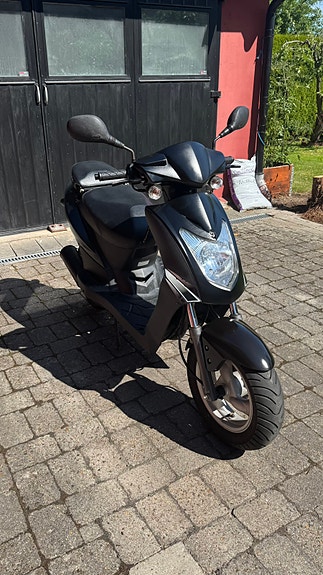 Kymco Agility 50 4t 2 of 5