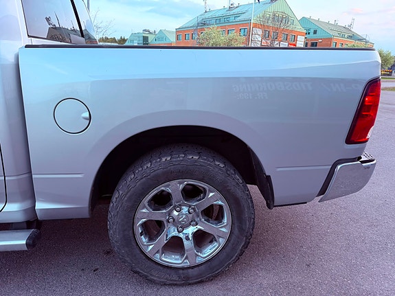 Dodge RAM 1500 7 of 24