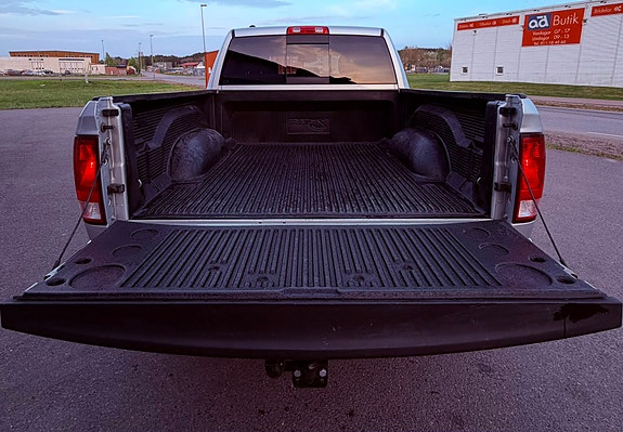 Dodge RAM 1500 20 of 24