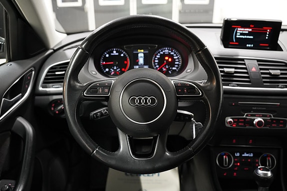 Audi Q3 10 of 21