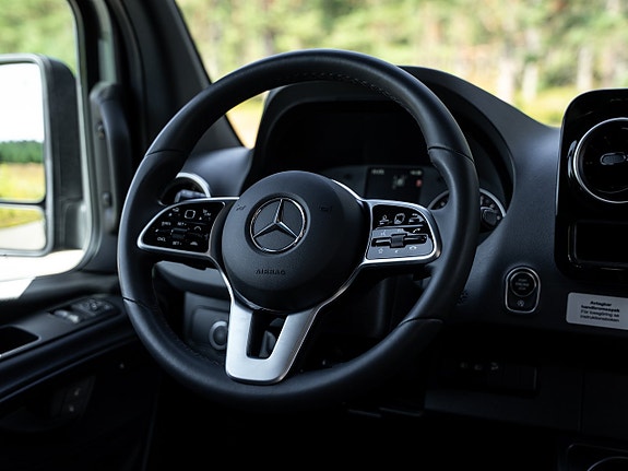 Mercedes-Benz Sprinter 419 23 of 30