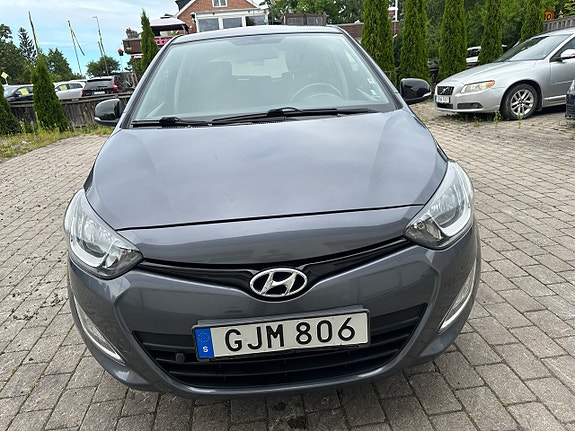 Hyundai i20 3 of 5