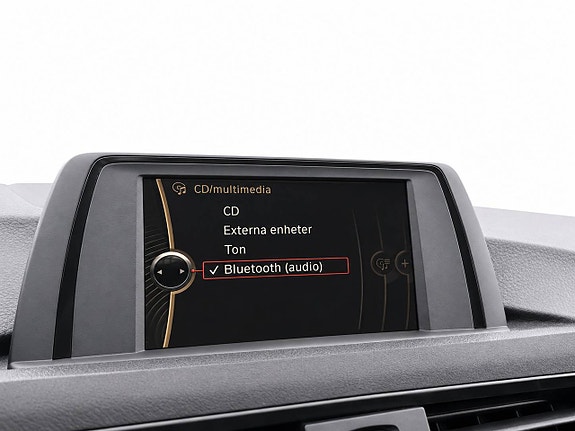 BMW 320d 13 of 14