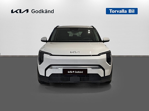 Kia EV3 3 of 5