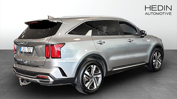 Kia Sorento 4 of 5