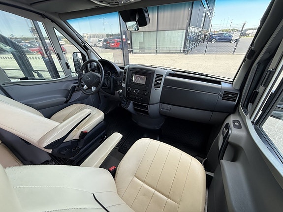 Mercedes-Benz Sprinter 519 3.0 V6 190HK Crossbuss / Husbil Aut Drag/LED 8 of 23