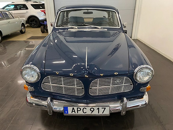 Volvo Amazon 2 of 5