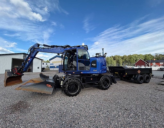Liebherr 914 Compact  vagn & redskap