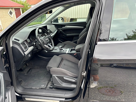 Audi Q5 6 of 14