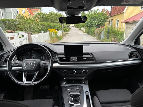 Audi Q5 8 of 14