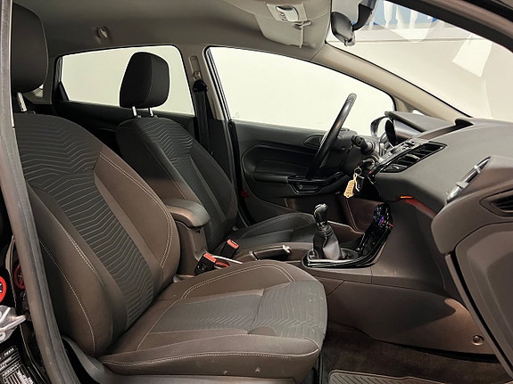 Ford Fiesta 19 of 27