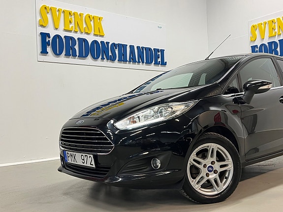Ford Fiesta 2 of 27
