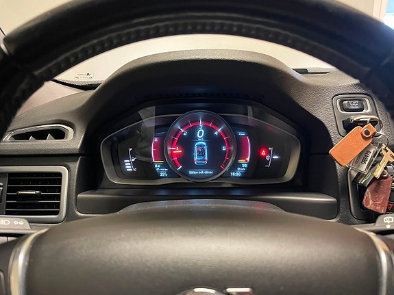 Volvo V70 15 of 18