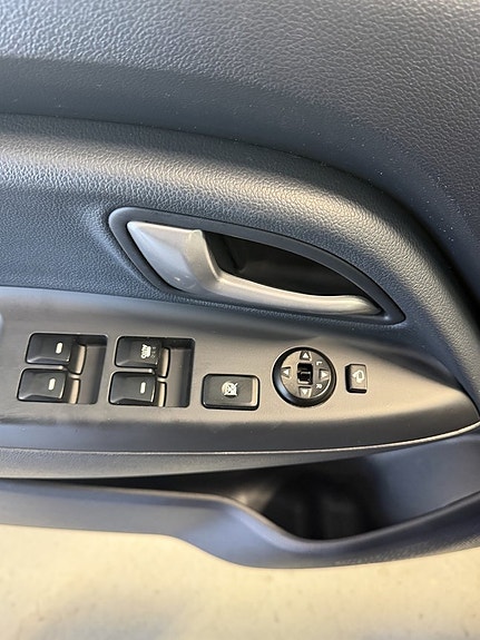 Kia Rio 16 of 21