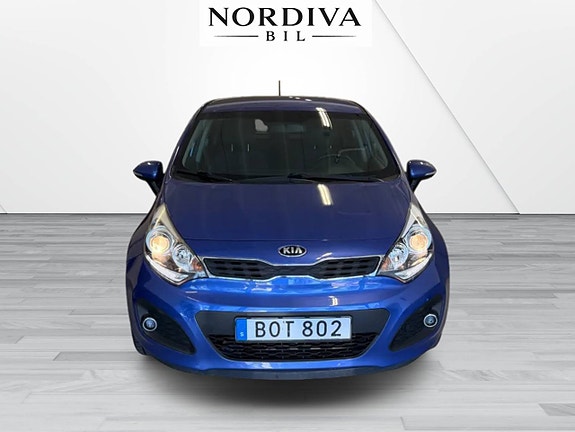 Kia Rio 2 of 5