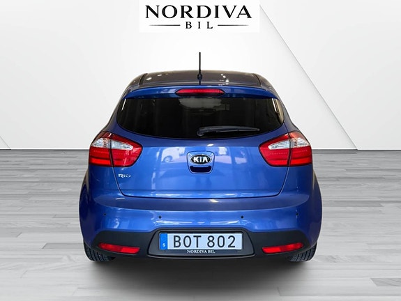 Kia Rio 7 of 21