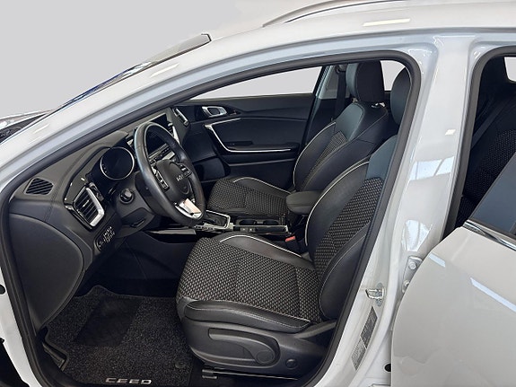 Kia Ceed 8 of 18