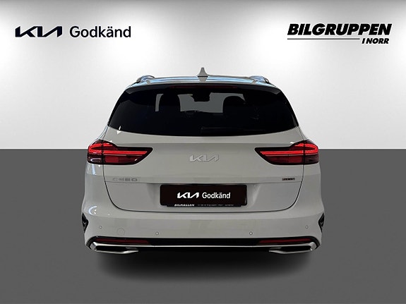 Kia Ceed 5 of 18