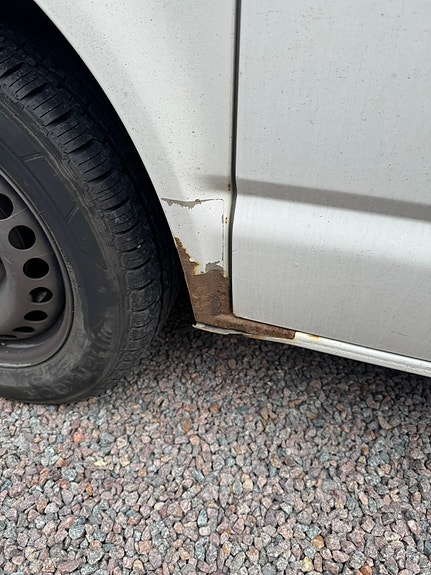 Volkswagen Caravelle 5 of 5