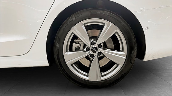 Audi A6 6 of 13