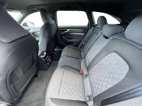 Audi A6 11 of 13
