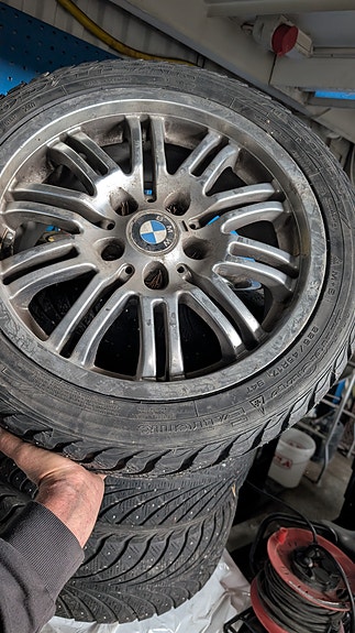 BMW 525i 15 of 15