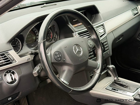 Mercedes-Benz E250 10 of 15
