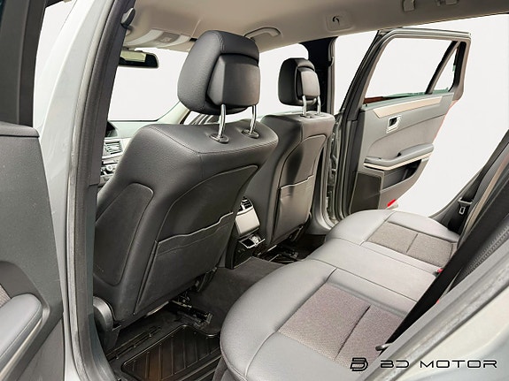 Mercedes-Benz E250 15 of 15