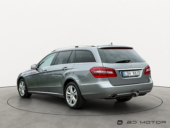 Mercedes-Benz E250 7 of 15