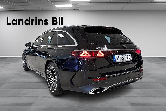 Mercedes-Benz E300 de 7 of 21