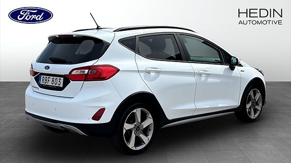 Ford Fiesta 2 of 9