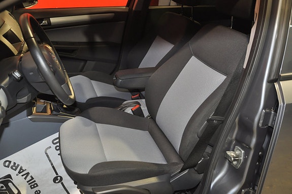 Opel Astra 8 of 18