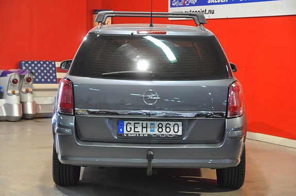 Opel Astra 4 of 18