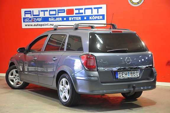 Opel Astra 3 of 18