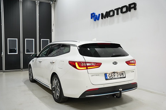 Kia Optima 4 of 5