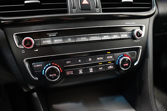Kia Optima 17 of 24