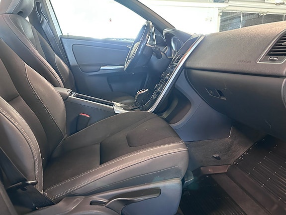 Volvo XC60 9 of 11