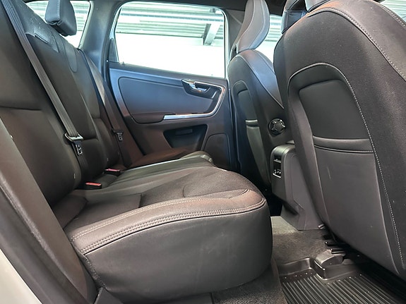 Volvo XC60 10 of 11