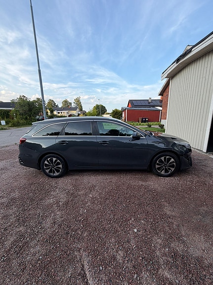Kia Ceed 5 of 5
