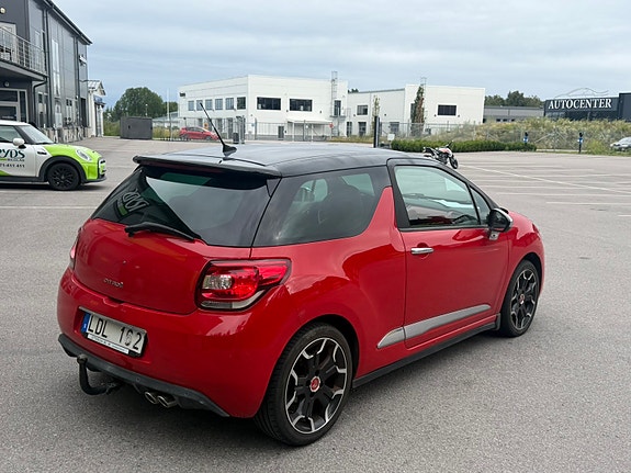 Citroen DS3 3 of 5