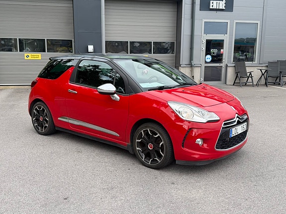 Citroen DS3 4 of 5