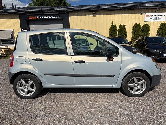 Renault Modus 2 of 6