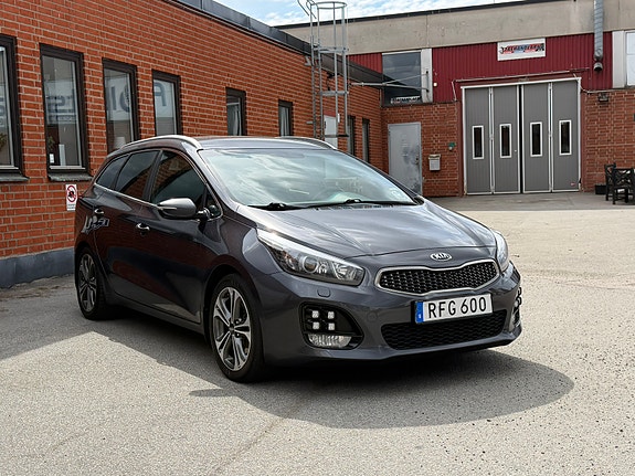 Kia Ceed 3 of 18