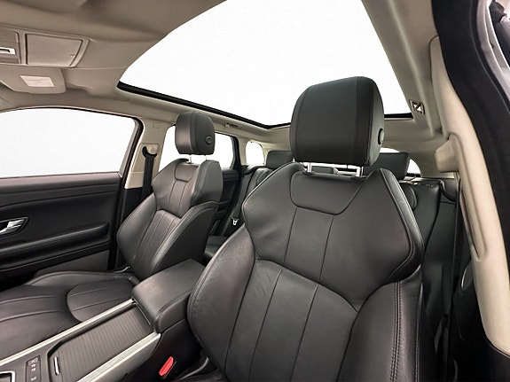 Land Rover Range Rover Evoque 13 of 30