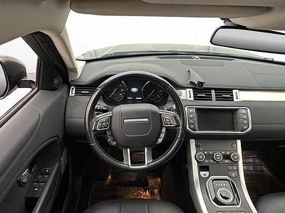 Land Rover Range Rover Evoque 15 of 30