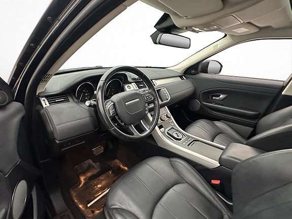 Land Rover Range Rover Evoque 11 of 30