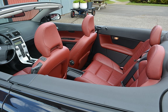 Volvo C70 9 of 9