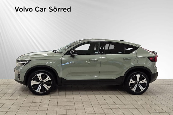 Volvo C40 3 of 5
