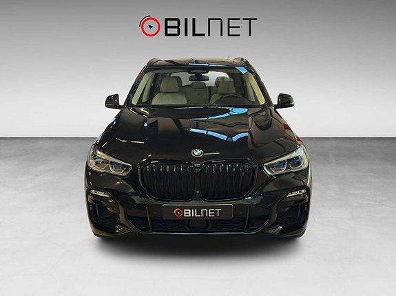 BMW X5 3 of 5